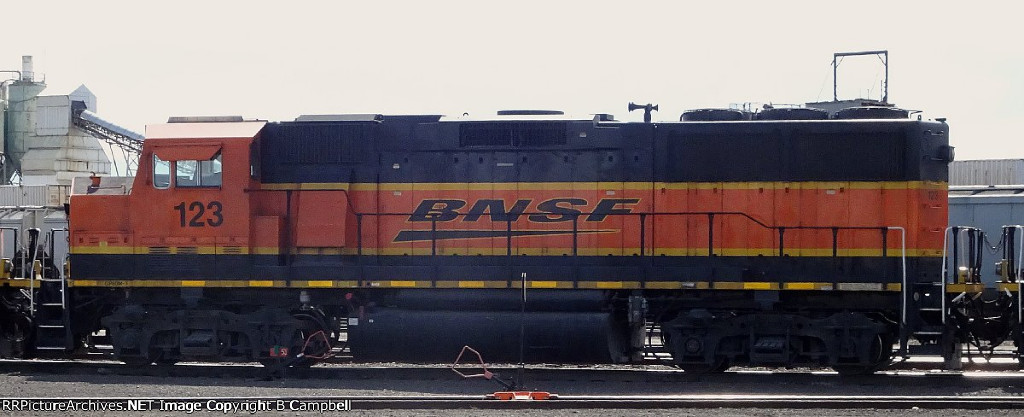 BNSF 123